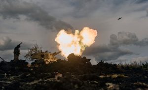 Ukraine pincer maneuver will liberate Crimea by next summer with a two-pronged blitz against Putin, says US General