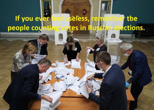 Russian-counting-votes
